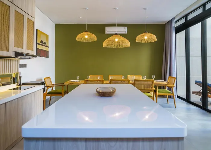 New 3 Bedroom With Rooftop * Seminyak