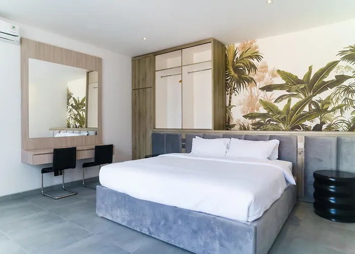 New 3 Bedroom With Rooftop *