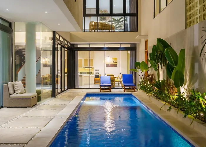 New 3 Bedroom With Rooftop Seminyak